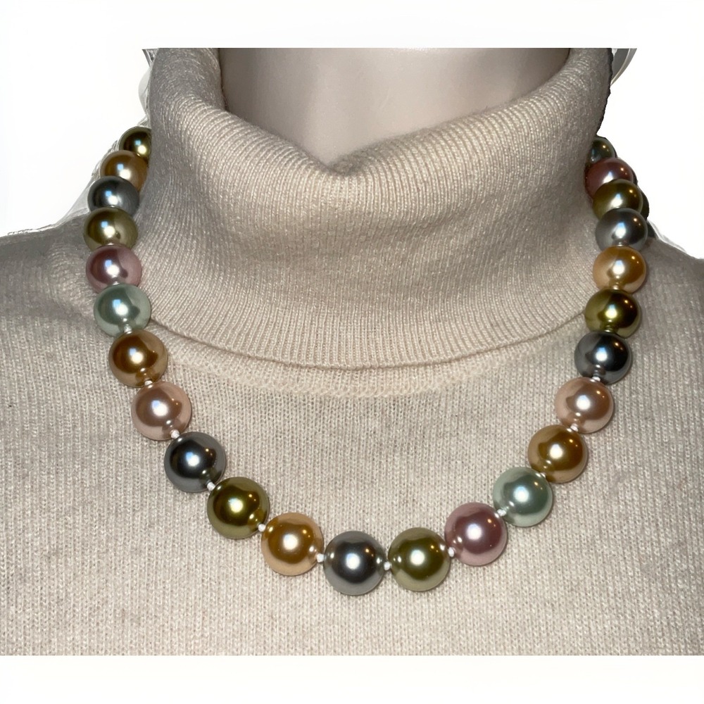 Kenneth Jay Lane KJL Pastel Faux Pearl Statement Necklace Inaugural Series 2098